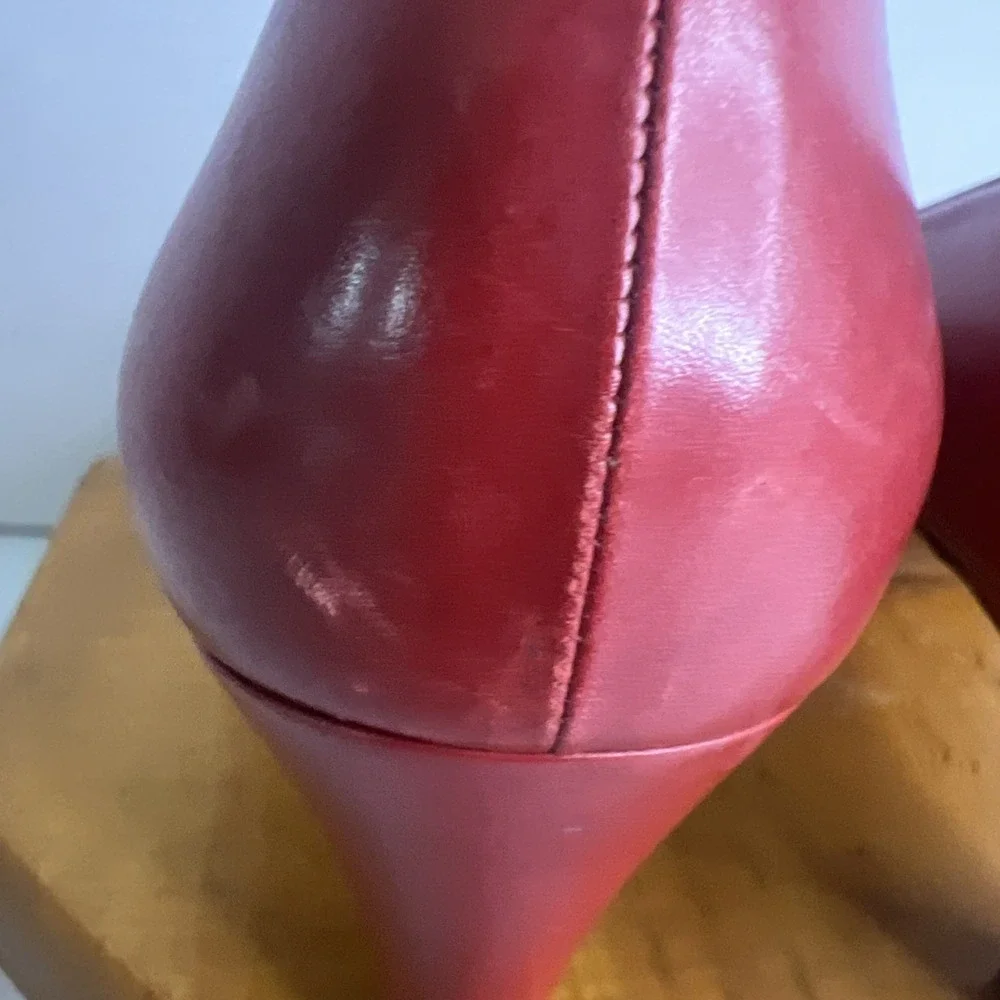 Vintage Salvatore‎ Ferragamo Red Leather Pumps Women's 7B EU 36 Italy